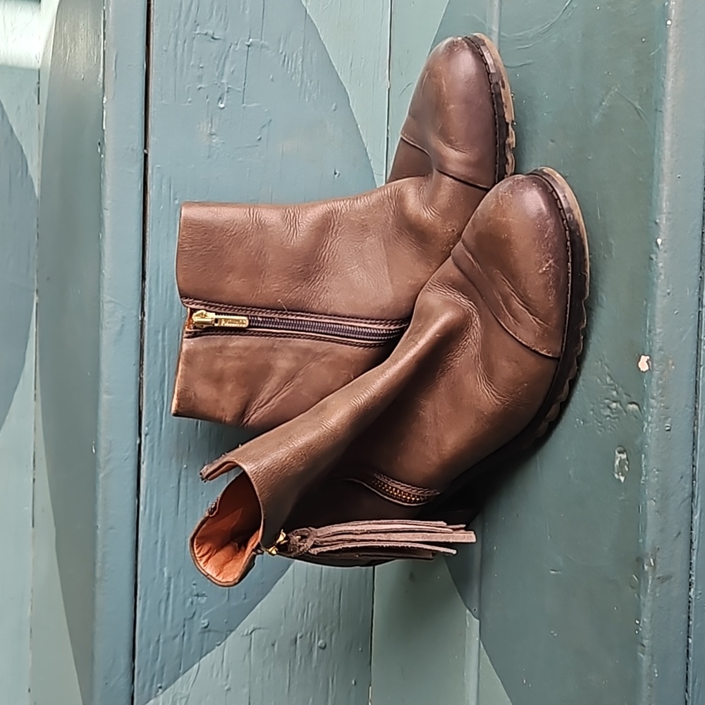 PIKOLINOS leather ankle boots
